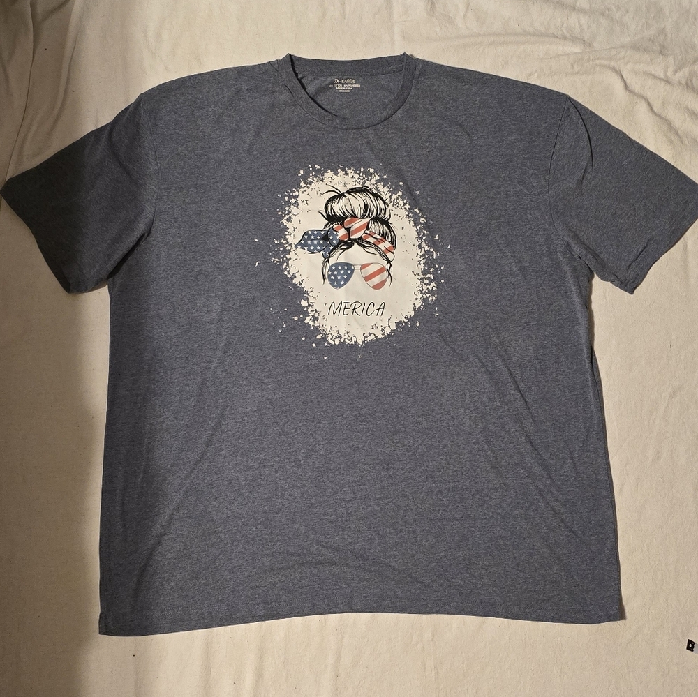 Blue Short Sleeve Tee with Graphic Design